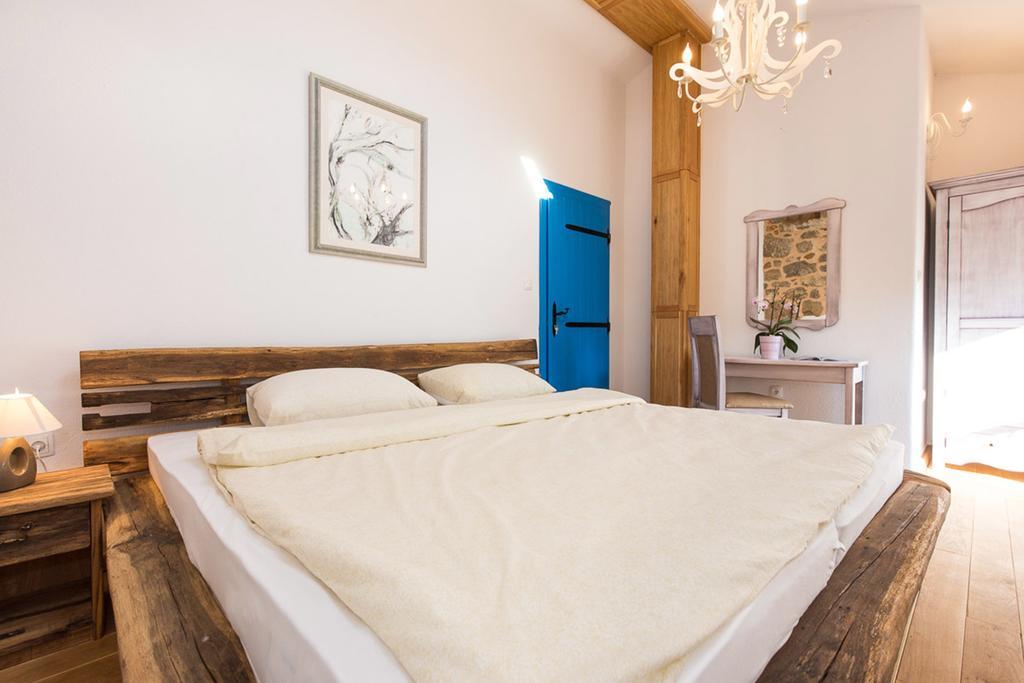 Villa Marevic Vrh (Krk) Exterior foto
